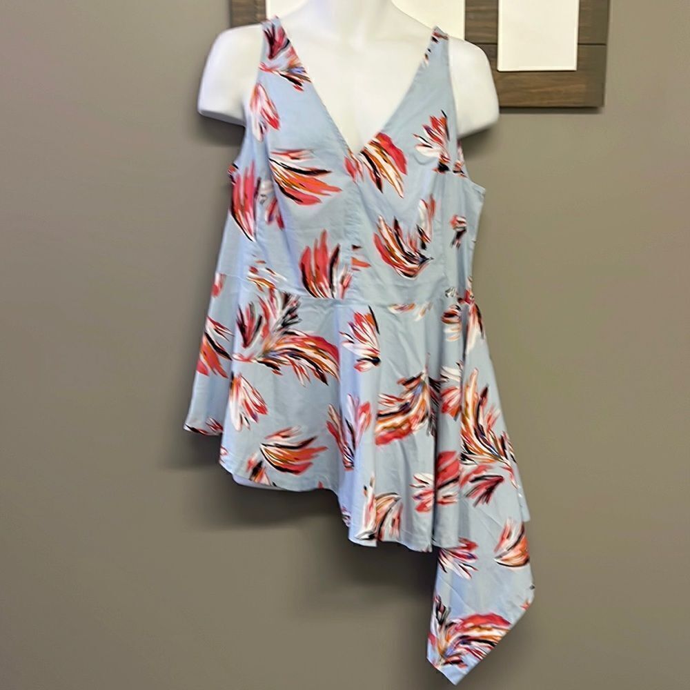 Lane Bryant Pastel Blue Floral Asymmetrical V-Neck Top with Back Zipper- Size 16